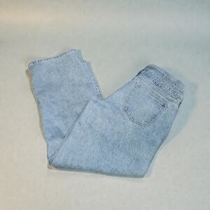 Abercrombie & Fitch Women's Mid-Rise Jeans Size 31 Curve Love. Slouchy